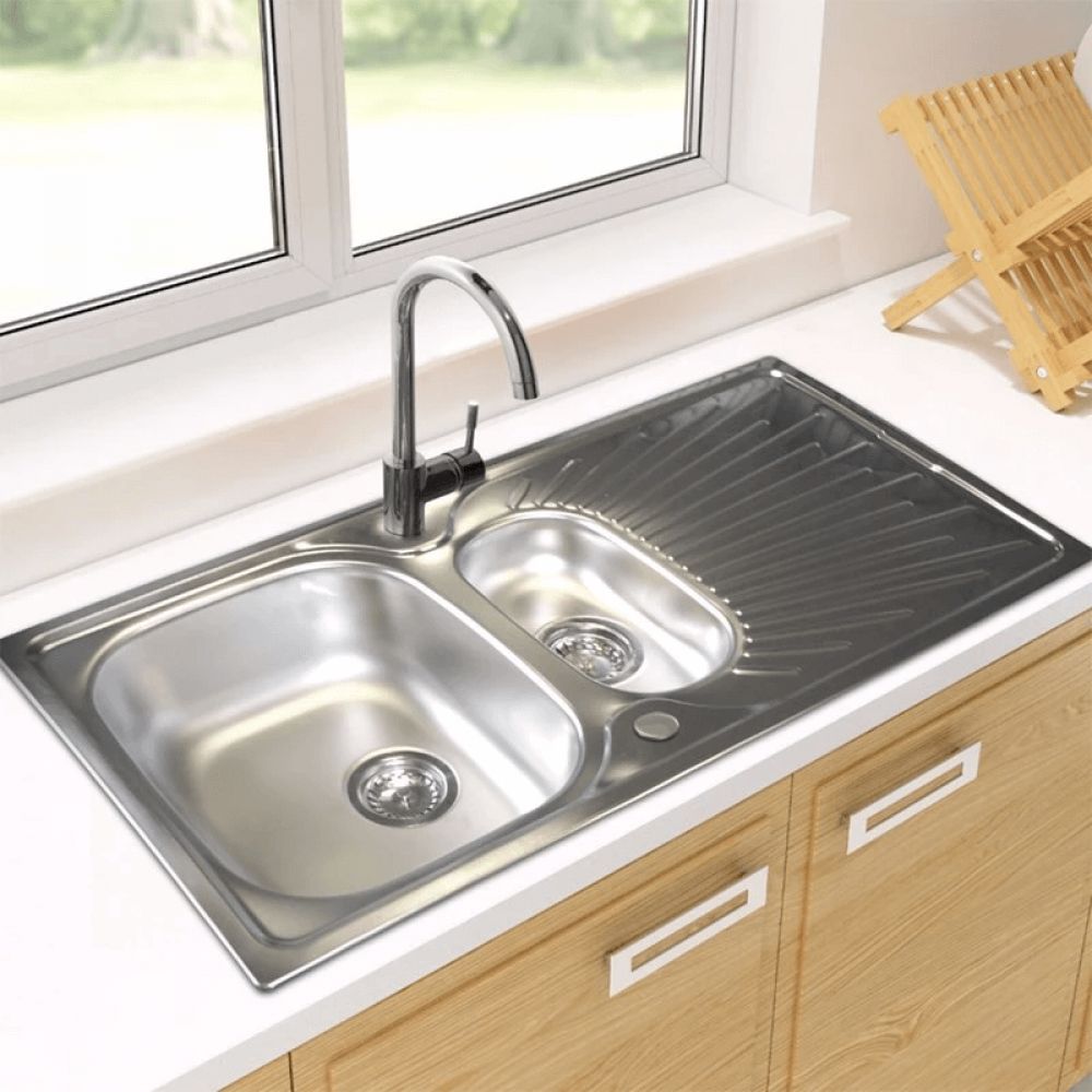 Astracast Sunrise 1.5 Bowl Stainless Steel Sink with Waste Kit